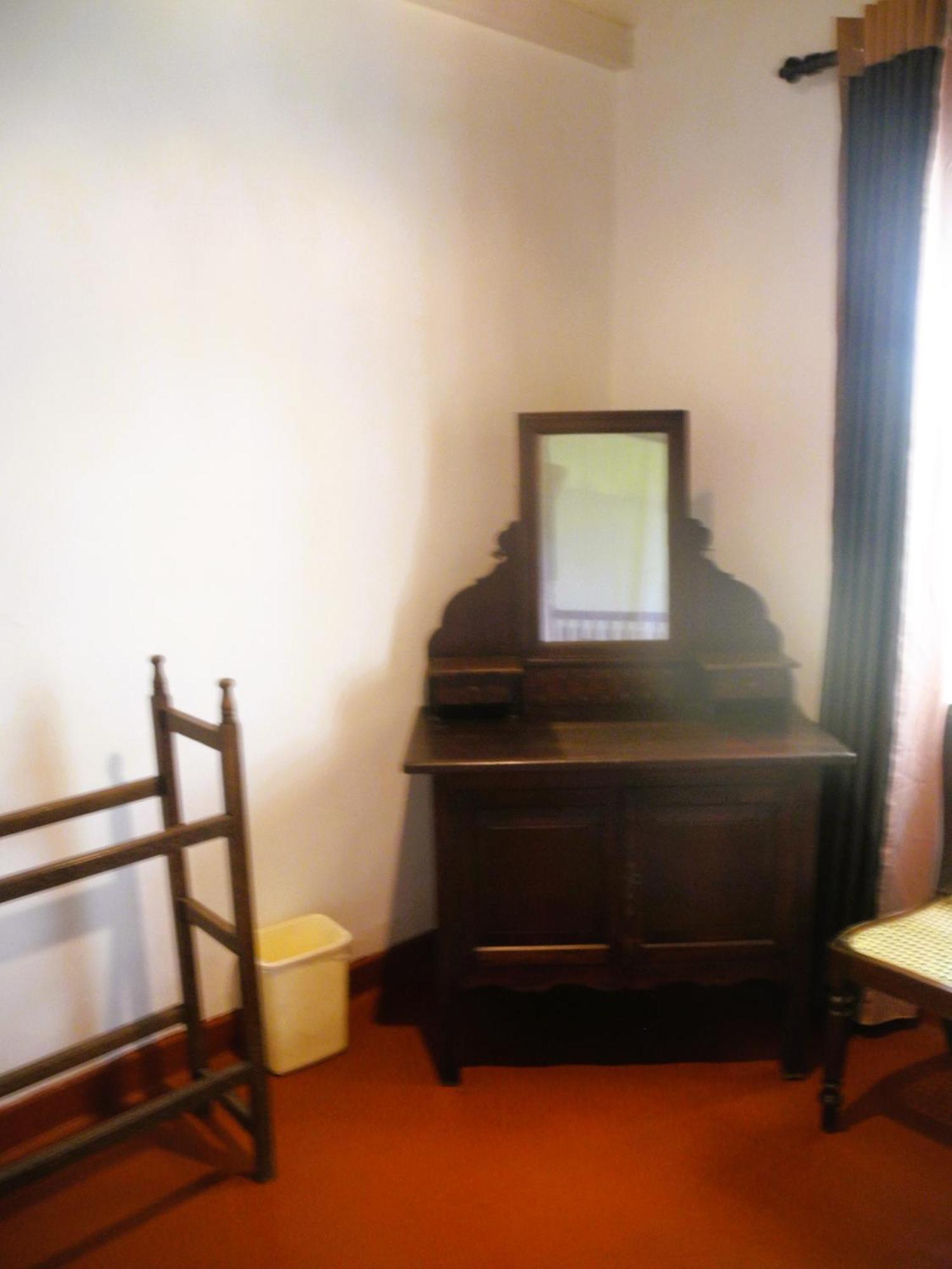 Top Of The Hill Guesthouse ウェリガマ 部屋 写真