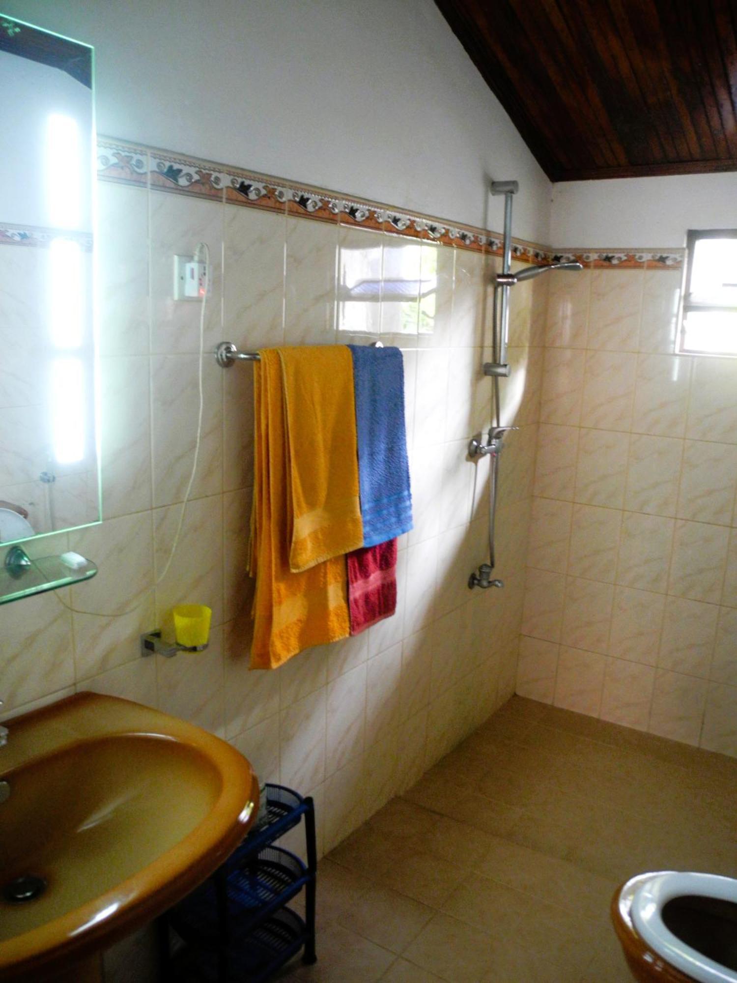 Top Of The Hill Guesthouse ウェリガマ 部屋 写真
